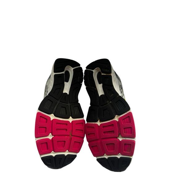 NEW BALANCE Fresh Foam 680 v8 Running Shoes Women's Size 9.0 Preowned - Picture 7 of 10